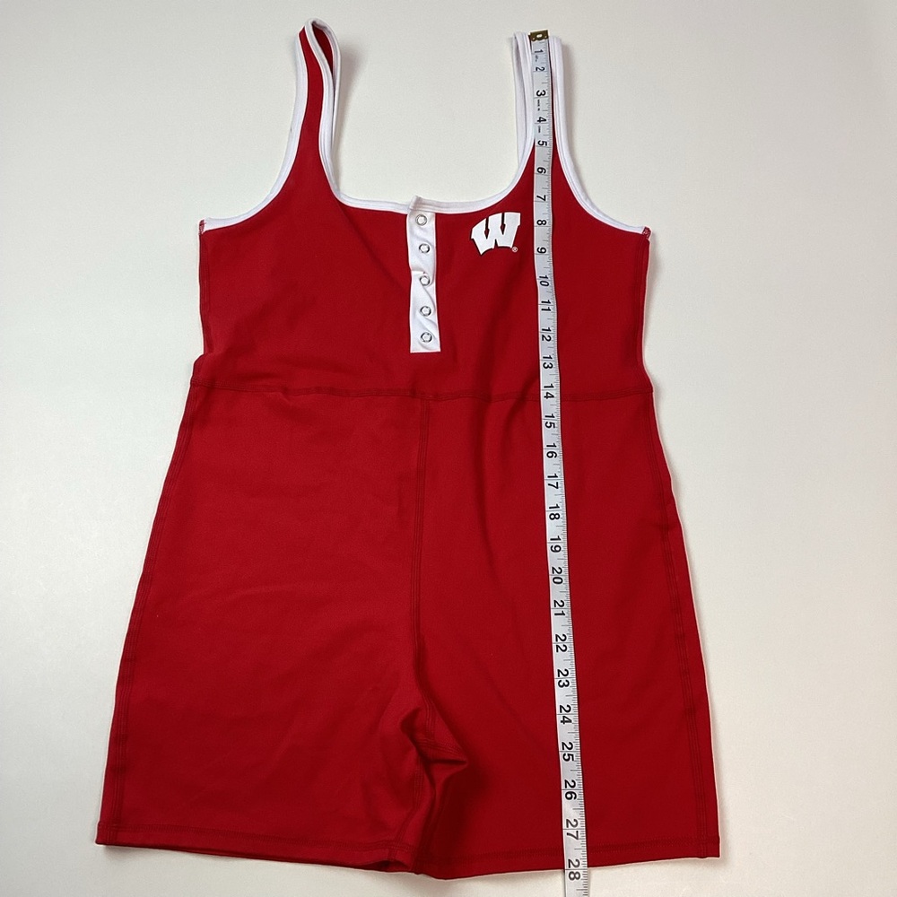 Wisconsin Badgers Women’s Romper Size M Red